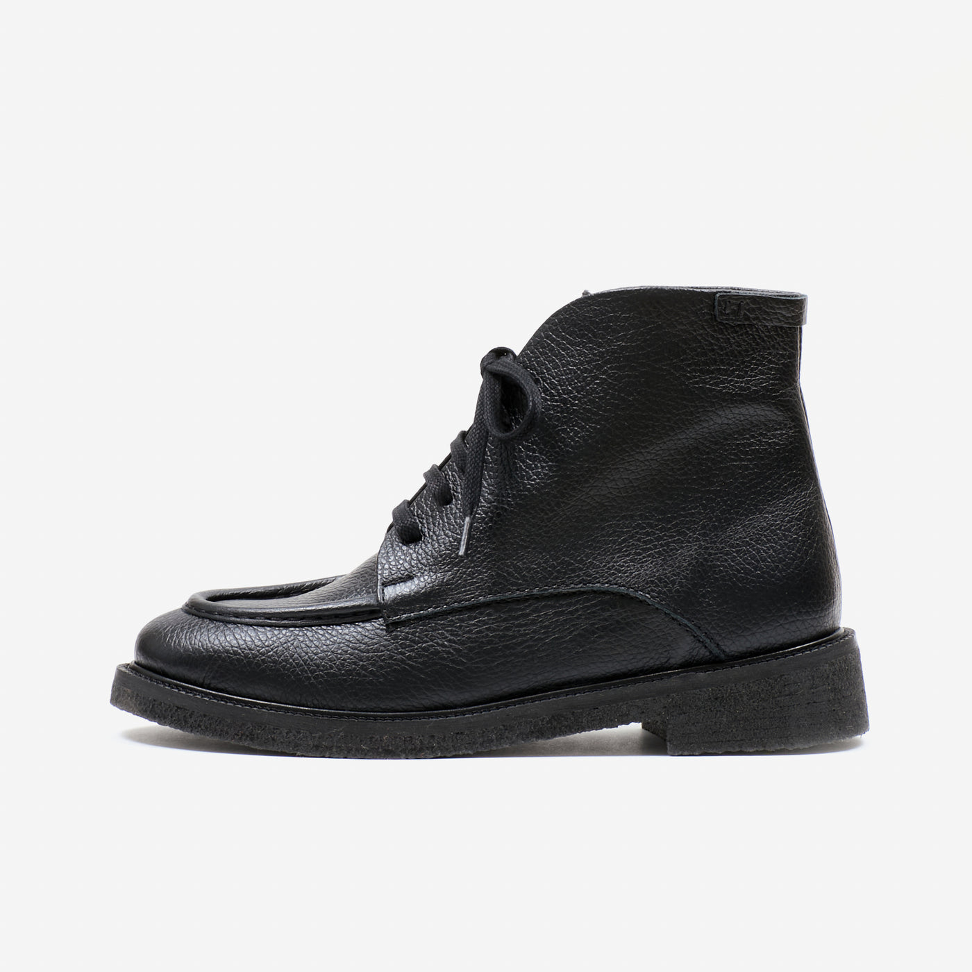Thelma crepe boot black