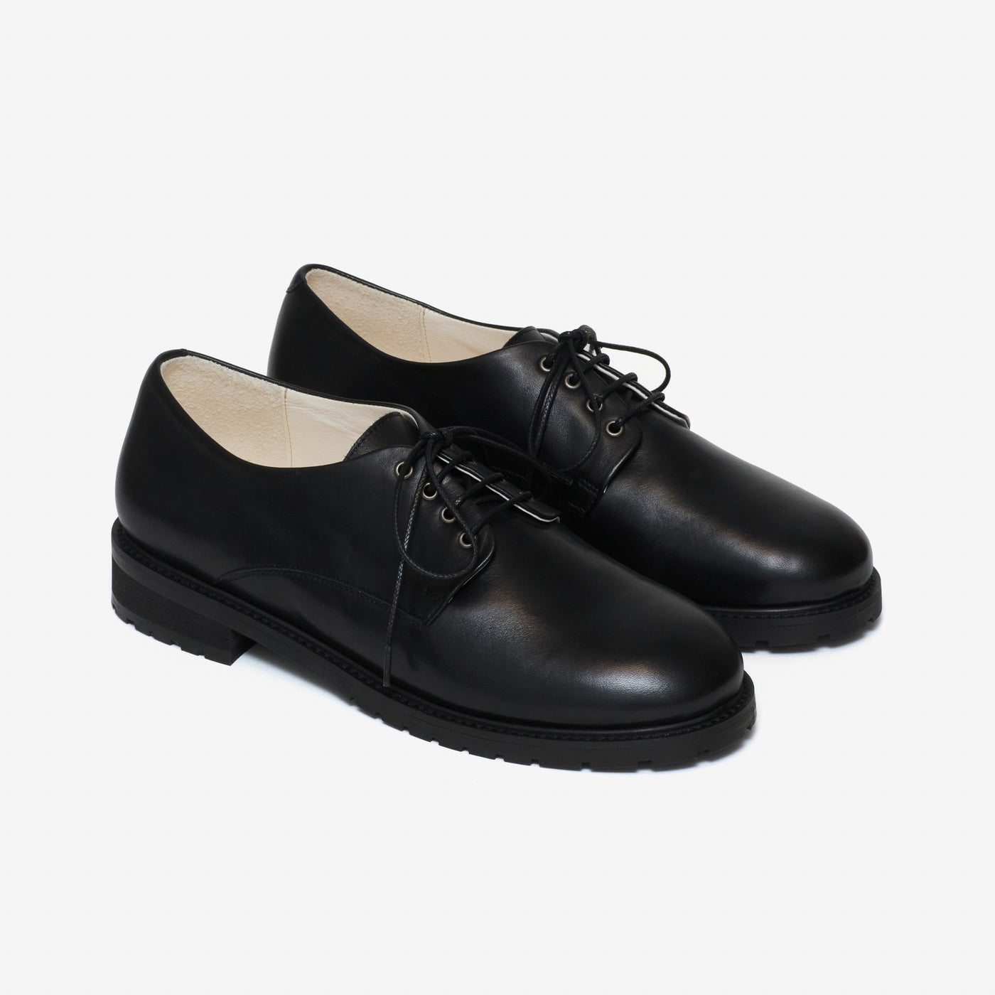 Ruby lace-up black