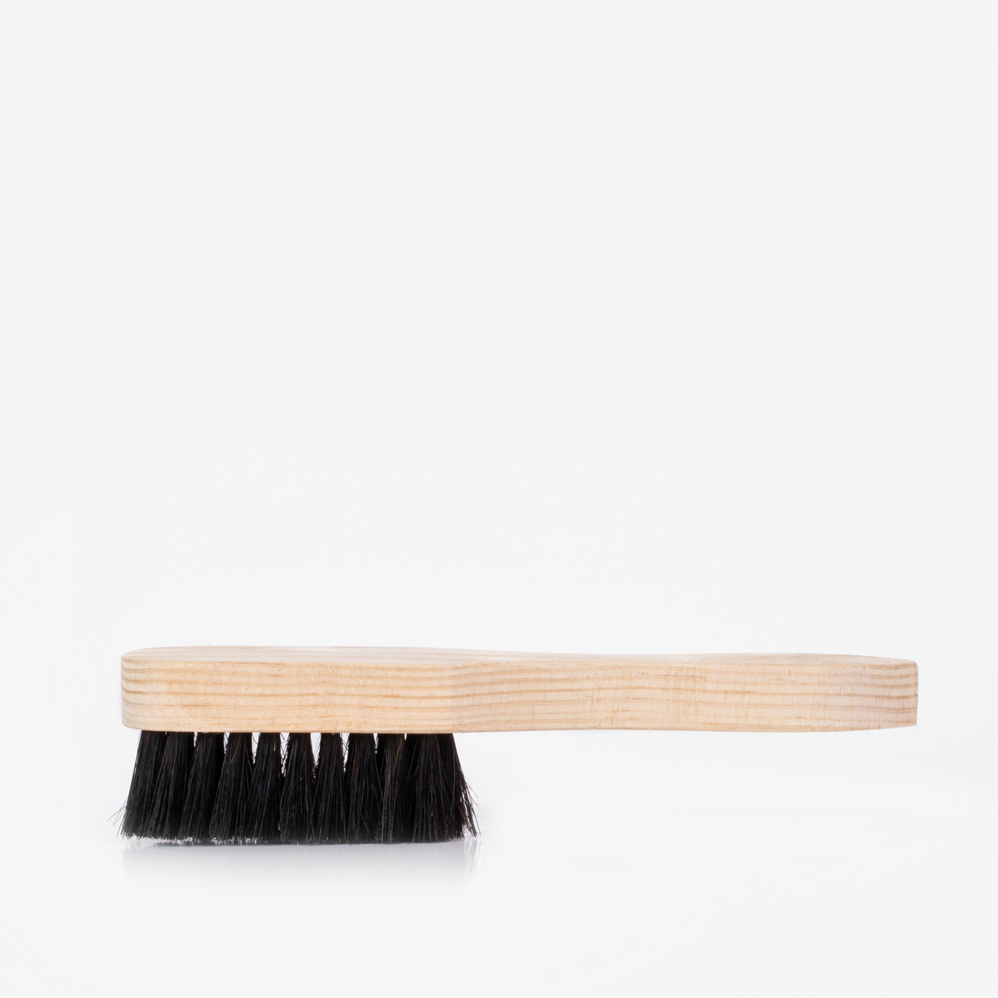 Terhi Pölkki suede brush