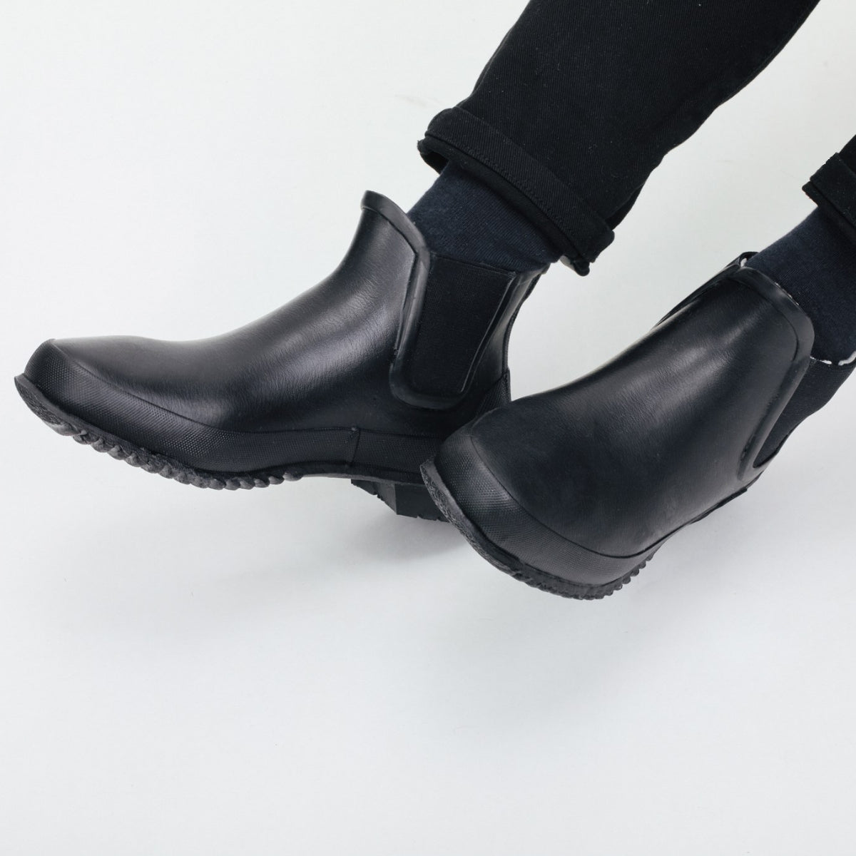 Anton rainboot black